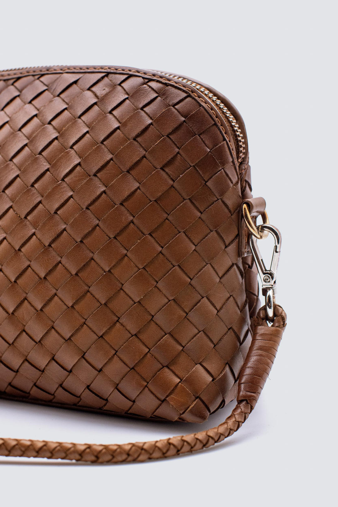 Dragon Diffusion woven leather bag handmade - Fellini Pochette Tan