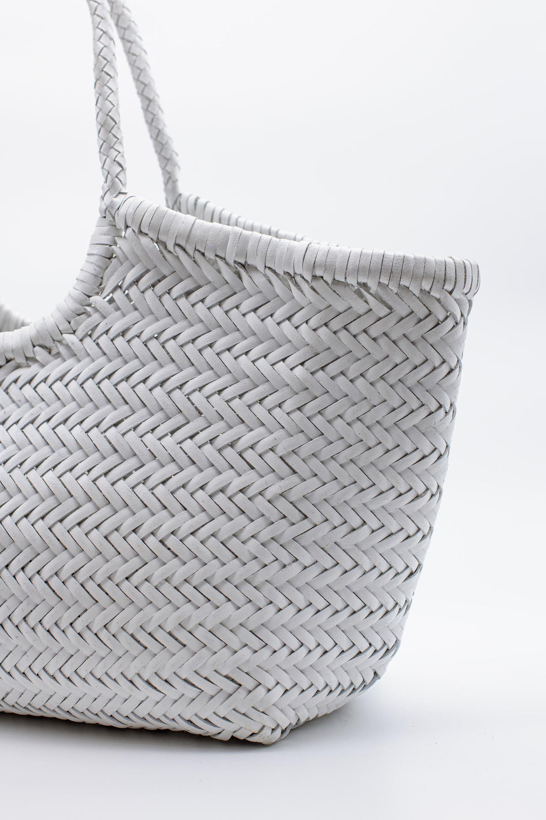 Dragon Diffusion woven leather bag handmade - Nantucket Basket Big White