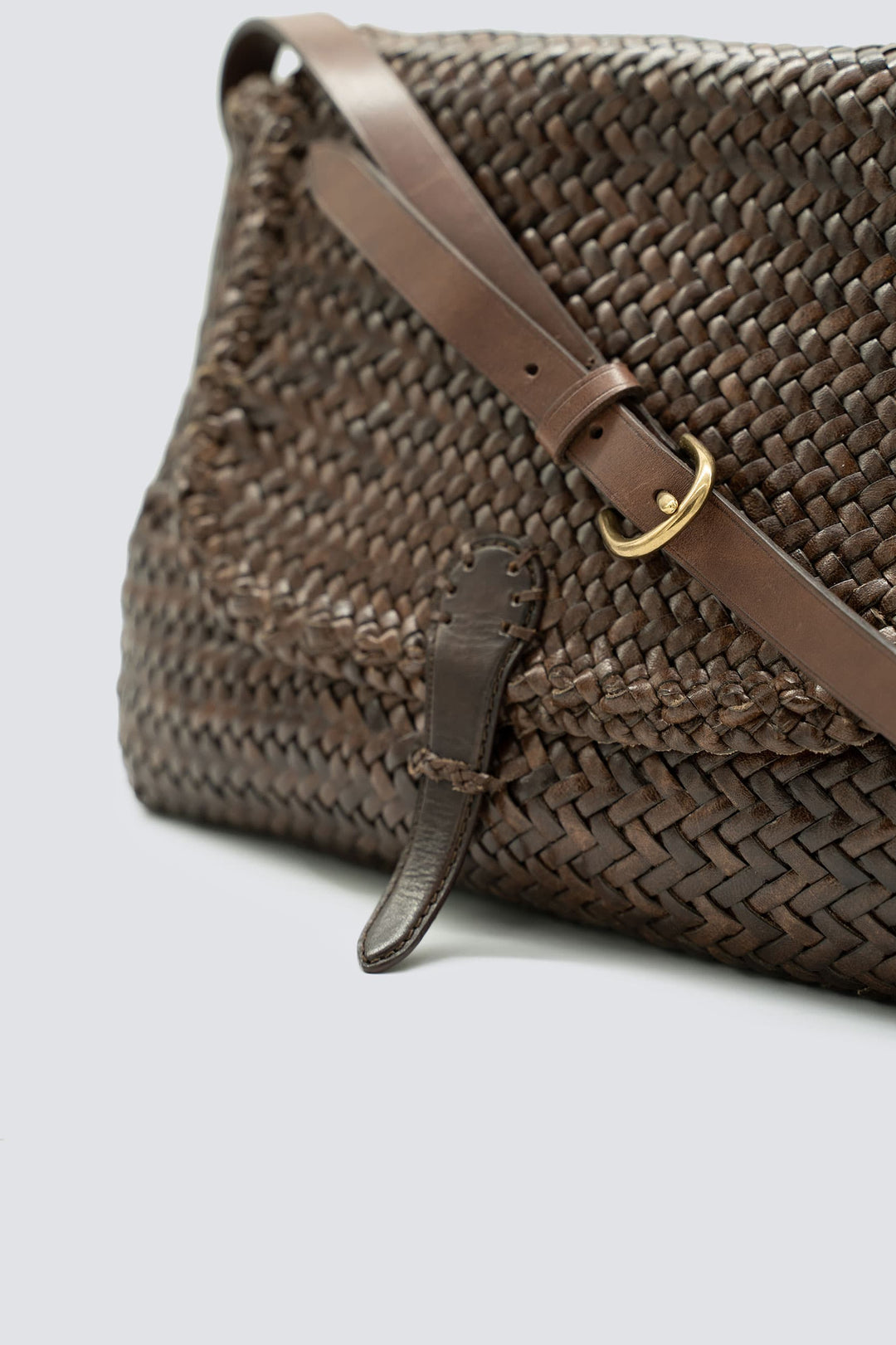 Dragon Diffusion woven leather bag handmade - City Bag Big Dark Brown