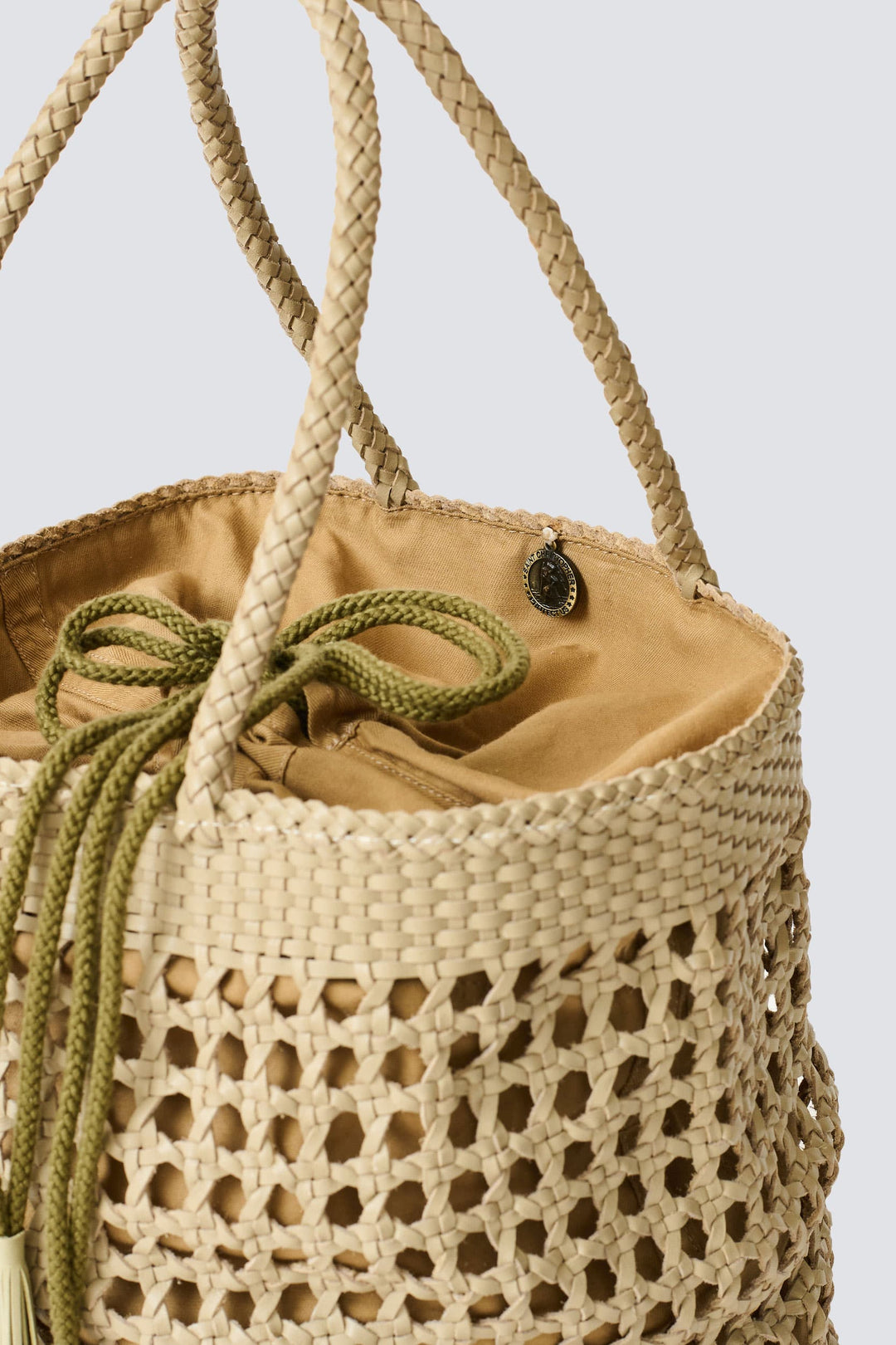 Dragon Diffusion woven leather bag handmade - Big Bucket XXL Pearl