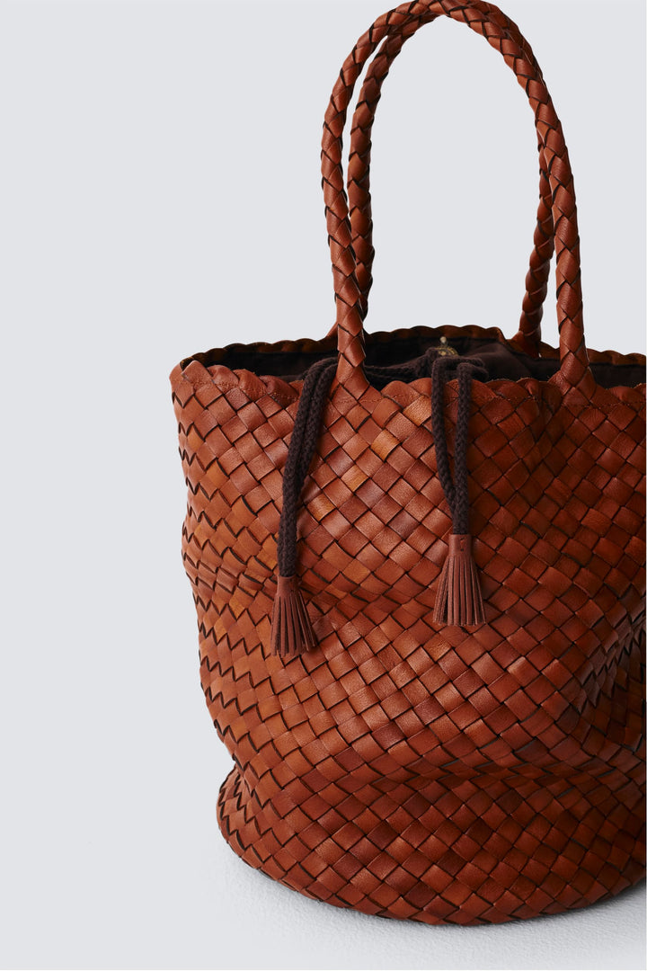 Dragon Diffusion woven leather bag handmade - Jacky Bucket w/ lining Tan